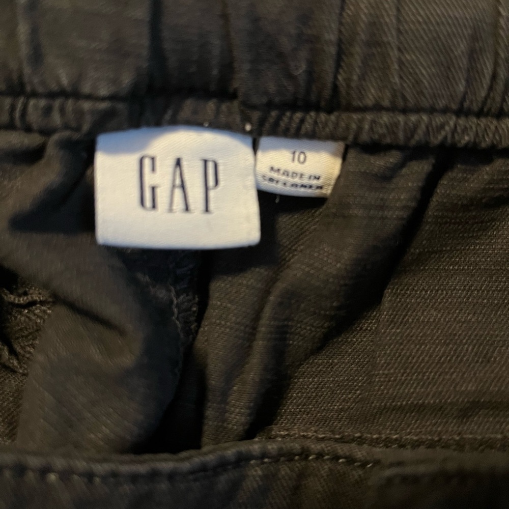 GAP Pants - Picture 2 of 5
